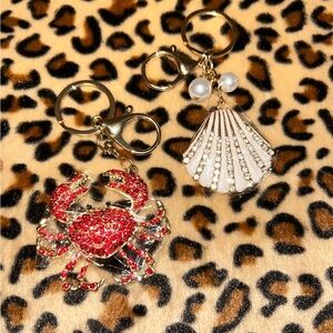 Crab and Shell Key Holder Set - Red and Gold
